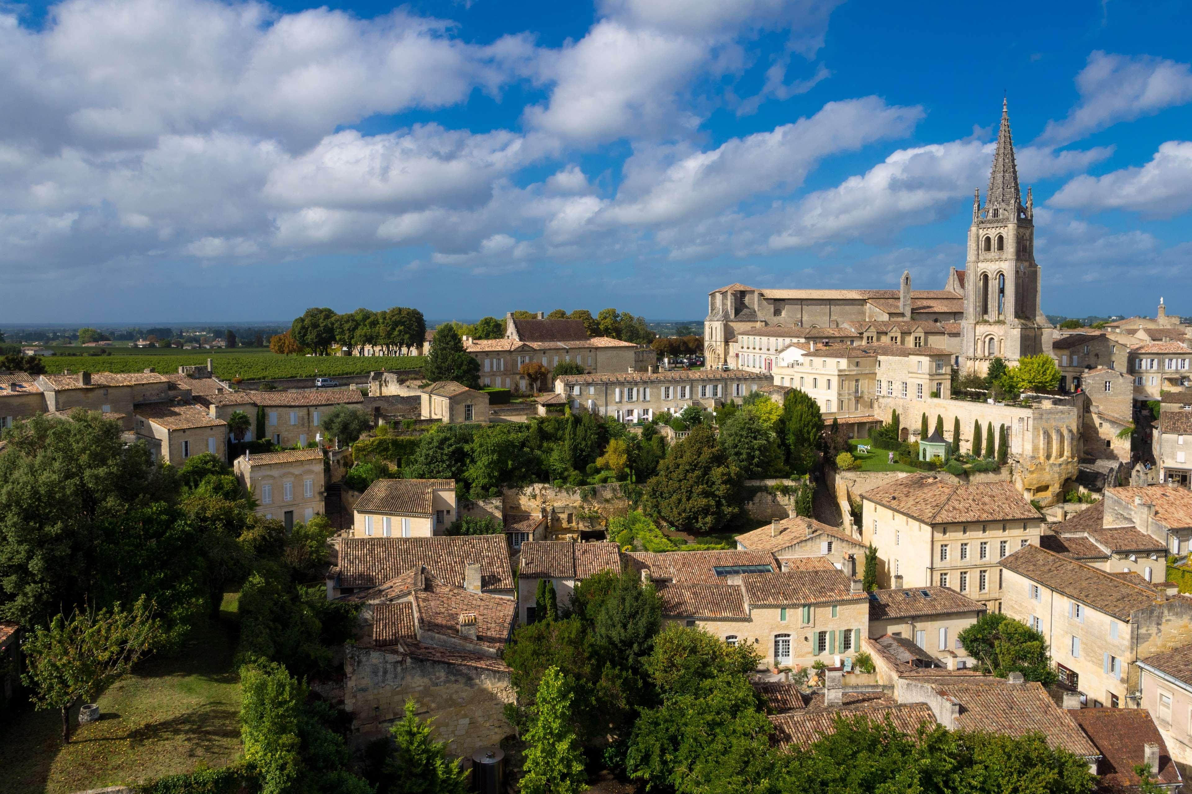 Kyriad Bordeaux Nord Sainte Eulalie Exterior foto